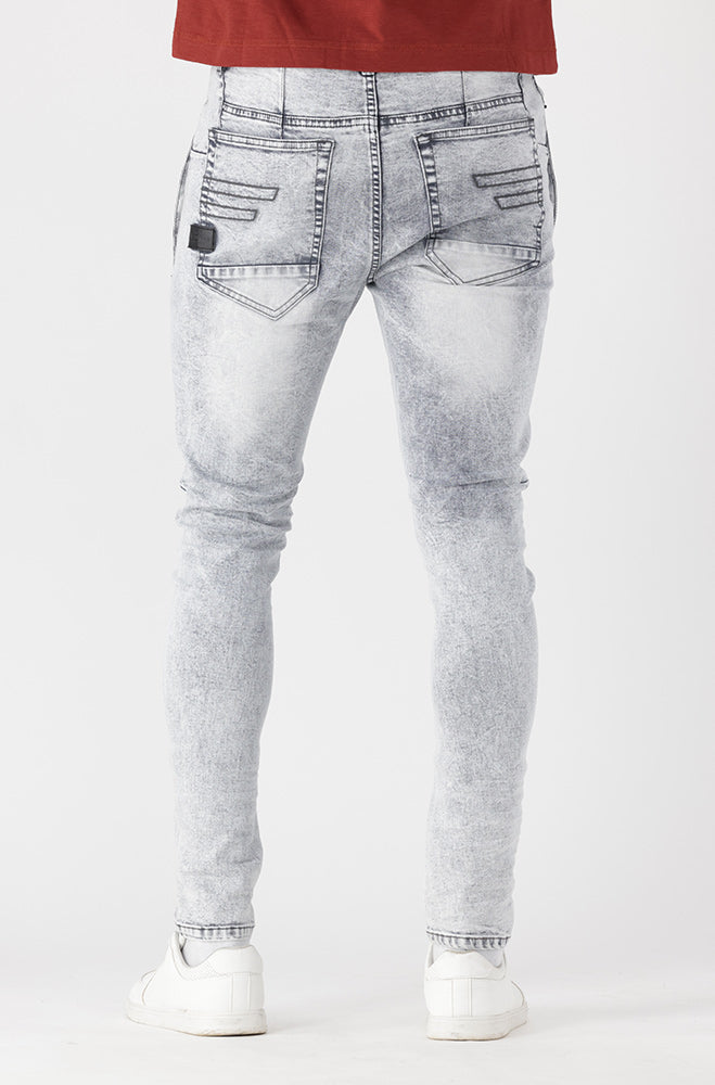 Tanner Tapered Fit Denim _ 151163 _ Grey Wash