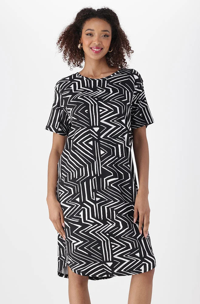 Dunns Clothing | Ladies | Aria Printed T-Shirt Dress _ 151250 Black