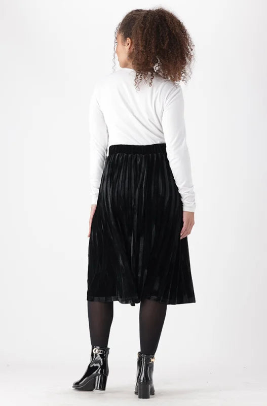 Dunns Clothing | Ladies | IRIS PLEATED SKIRT _ 148491 Black